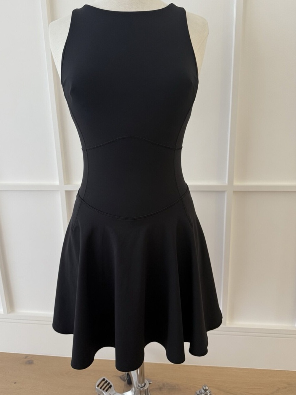 LULULEMON ATHLETICA Court Crush Tennis Dress - Picture 10 of 14
